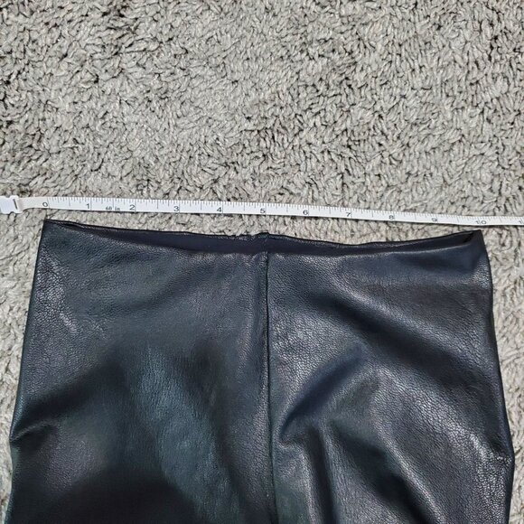 NWT Commando Black Vinyl Faux Leather High Waist Pull On Pants - Small - Picture 4 of 6